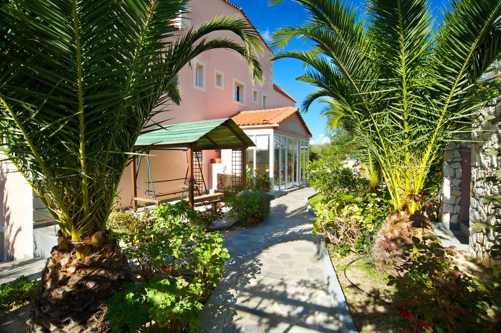 Nostos Lejlighedshotel Mousata Eksteriør billede
